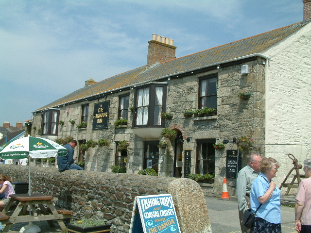 The Harbour Inn, Porthleven. 30 May 2003.
